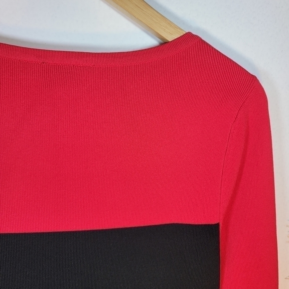 RED and Black Tribal long-sleeved dress. Size Small - Picture 8 of 13